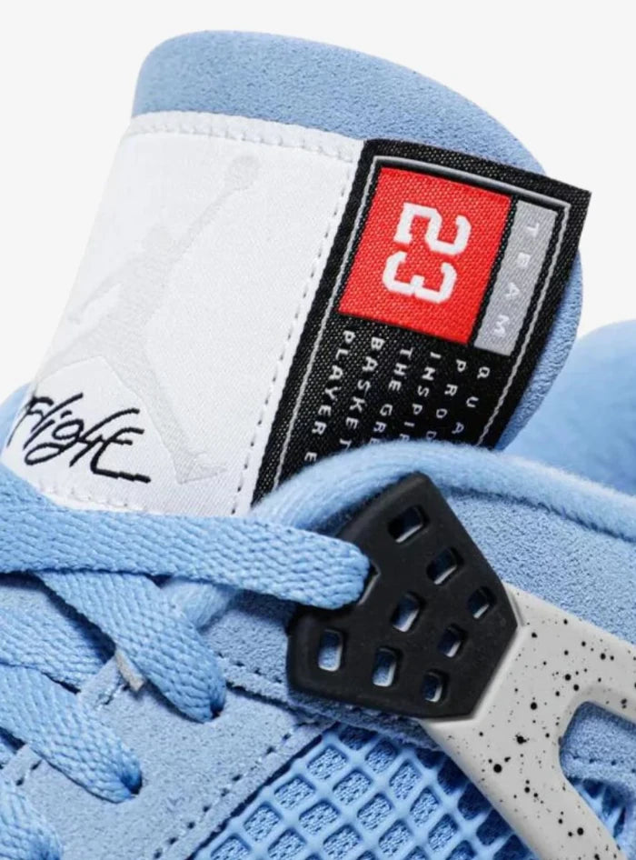 Air Jordan 4 Retro UNC
