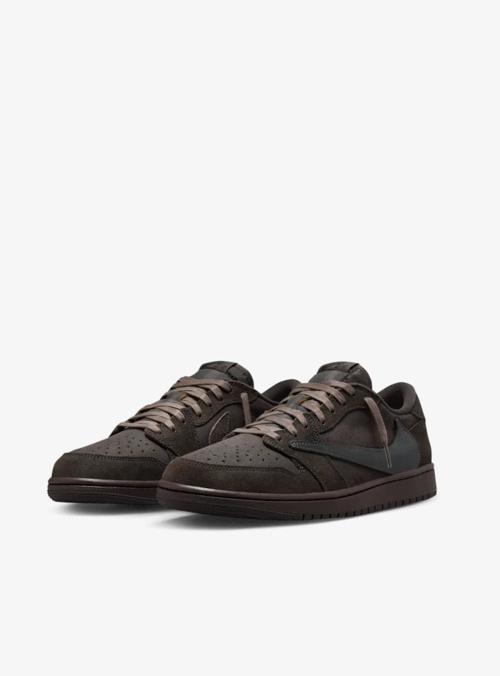 Air Jordan 1 Retro Low OG SP Travis Scott Velvet Brown