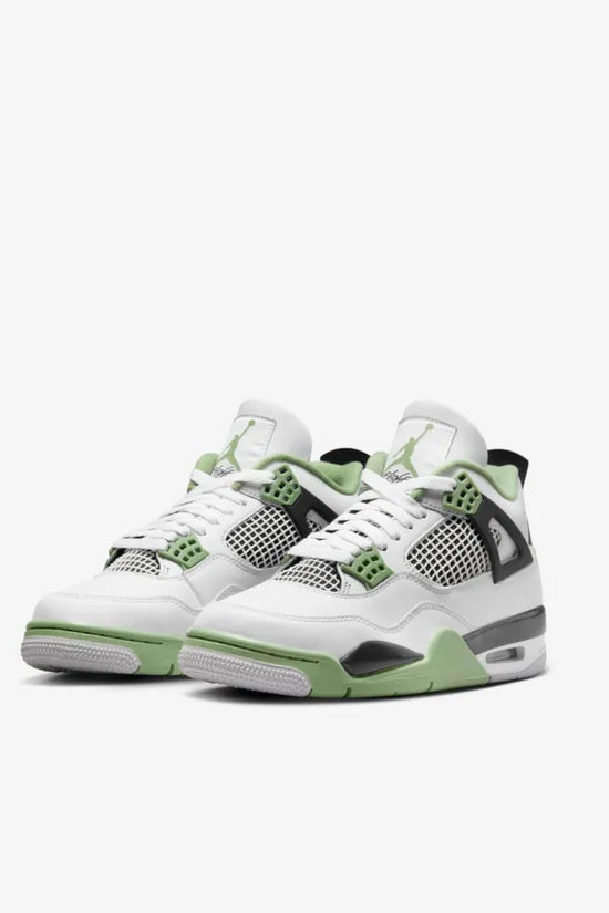 Air Jordan 4 Retro SeaFoam
