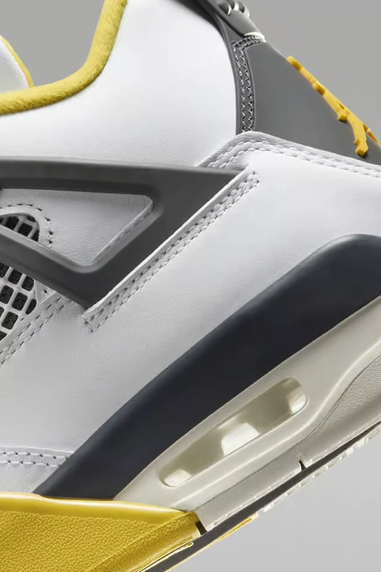 Air Jordan 4 Retro Vivid Sulfur
