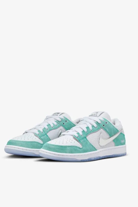 Nike SB Dunk Low April Skateboards