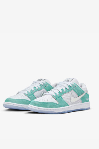 Nike SB Dunk Low April Skateboards