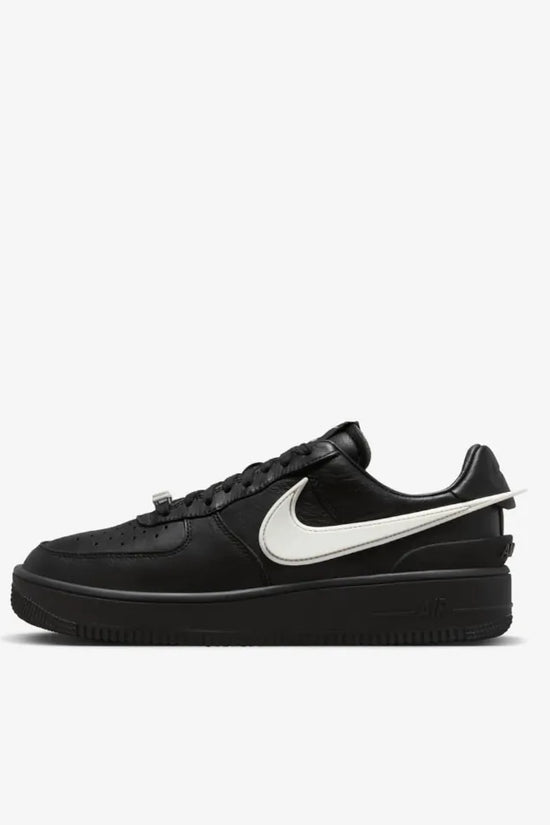 Air Force 1 Low x Ambush Black