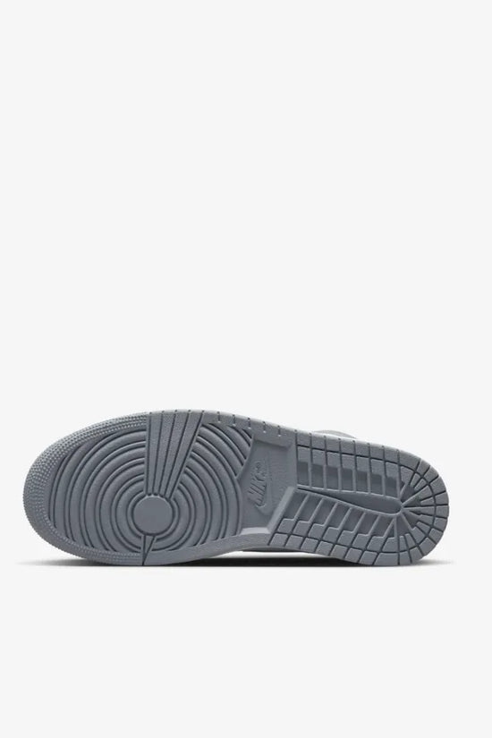 Air Jordan 1 Retro High OG Stealth