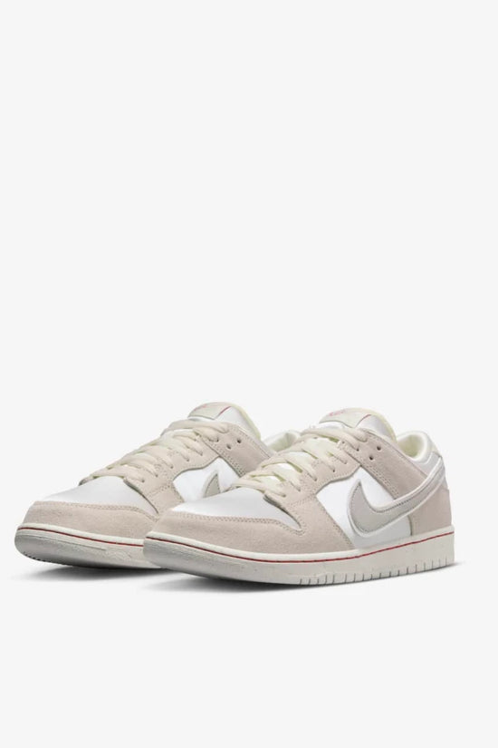 Nike SB Dunk Low COCONUT MILK/LIGHT
