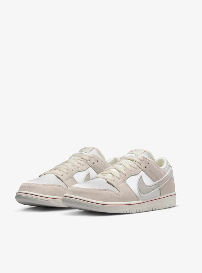 Nike SB Dunk Low COCONUT MILK/LIGHT