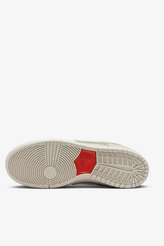 Nike SB Dunk Low COCONUT MILK/LIGHT