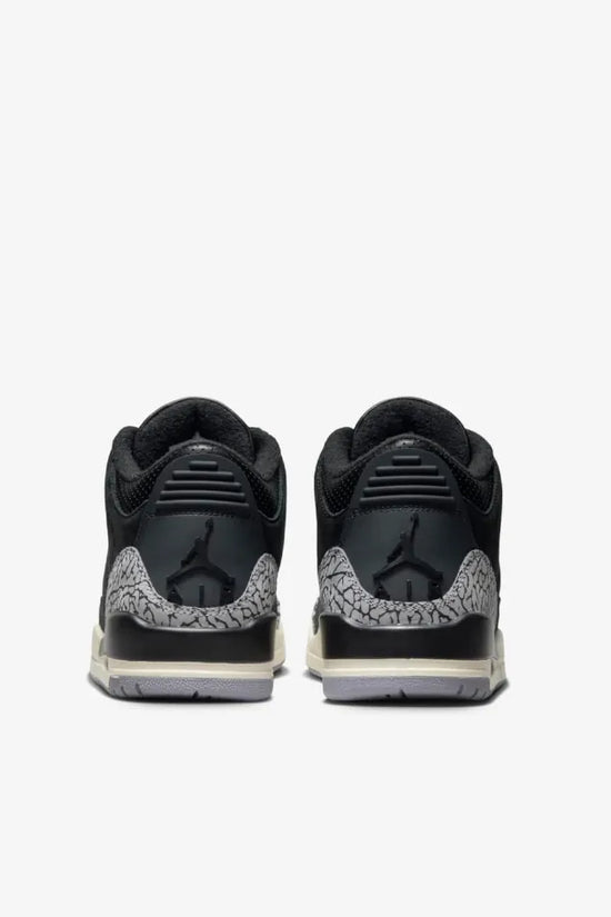 Air Jordan 3 Off-Noir-MoleResell