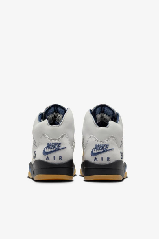 Air Jordan Retro 5 a ma mainere
