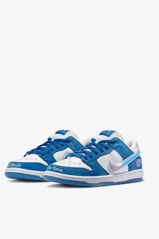 nike sb dunk low born x raised
