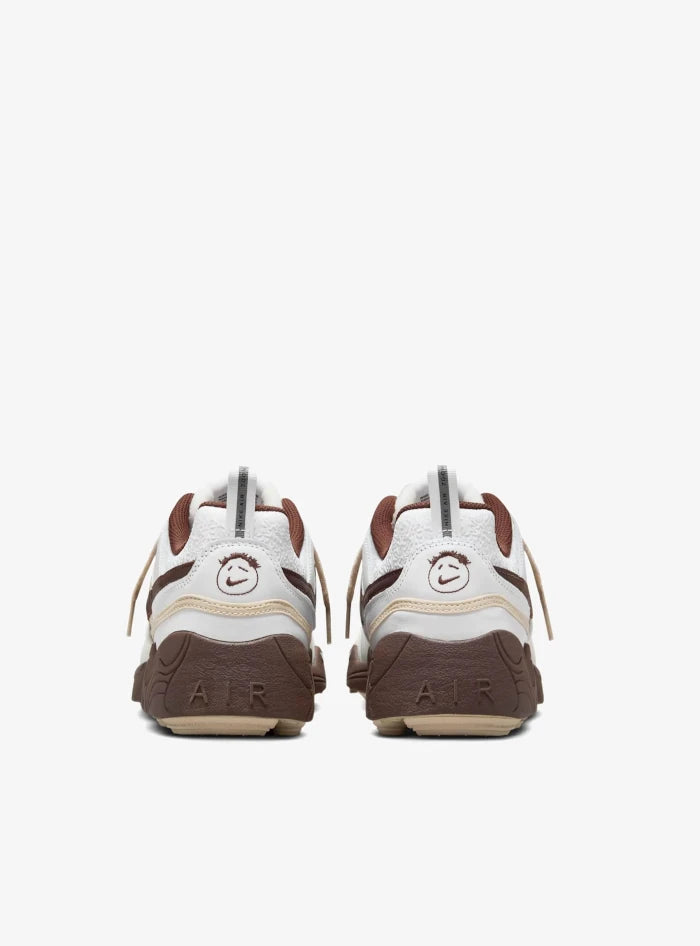 Travis Scott Nike Zoom Field Jaxx Cioccolato Chiaro 