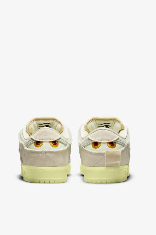 Nike SB Dunk Low Mummy