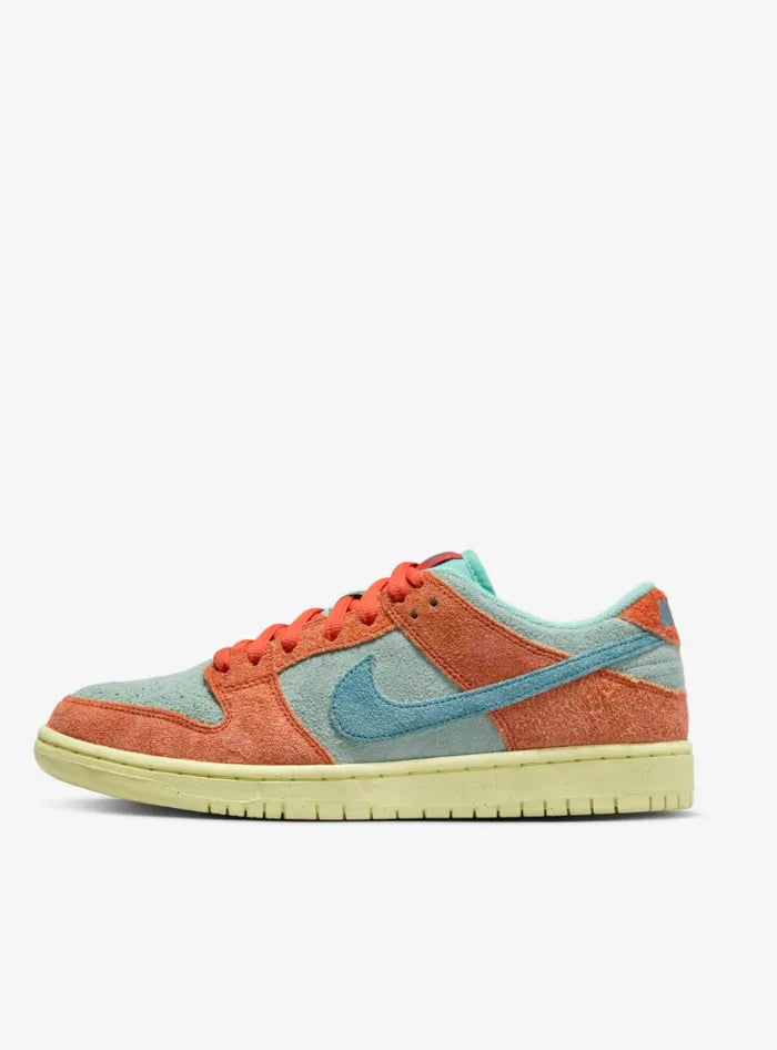 Nike SB Dunk Low Orange and Emerald Rise