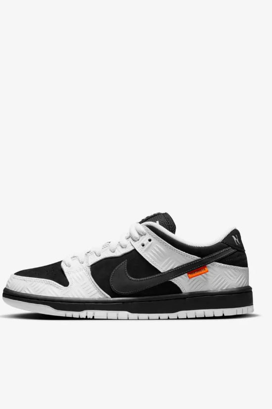 Nike SB x TIGHTBOOTH®︎ Dunk Low Pro